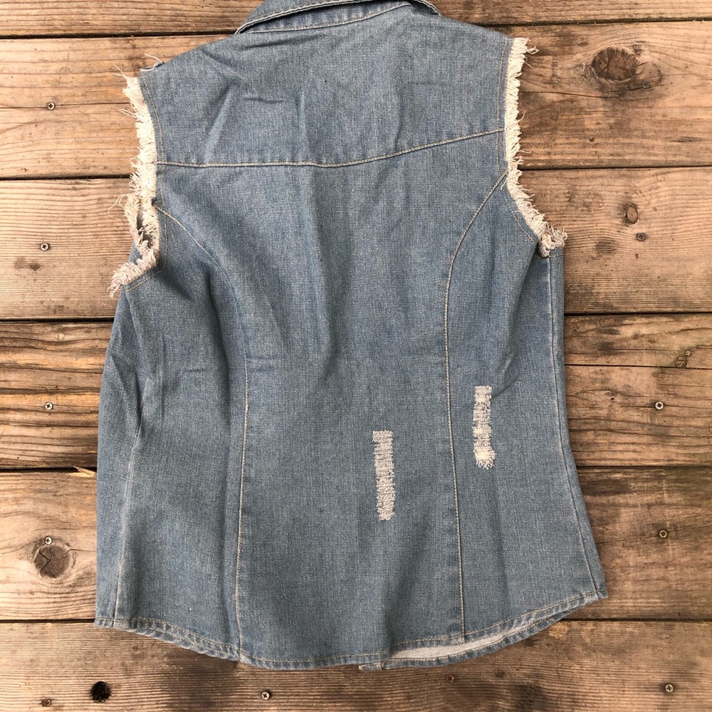 Jean Vest - Picture 2 of 4